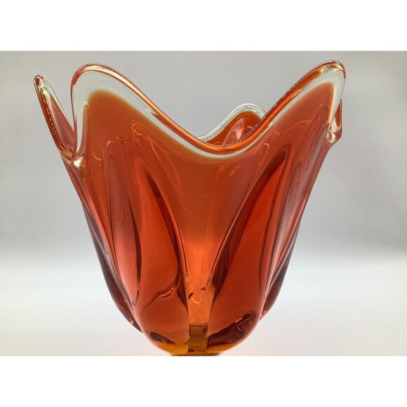 Viking Vintage 6 Pedal Amberina Vase MCM Collectible Art Glass 9 Inches Tall - Picture 3 of 12